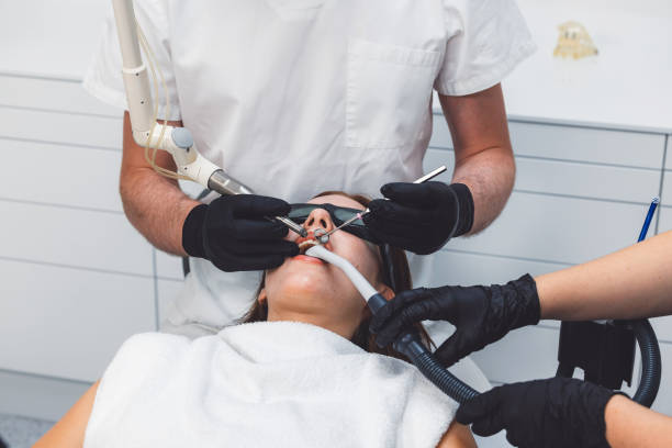 Best Weekend Emergency Dentist in Saunders Lake, OR